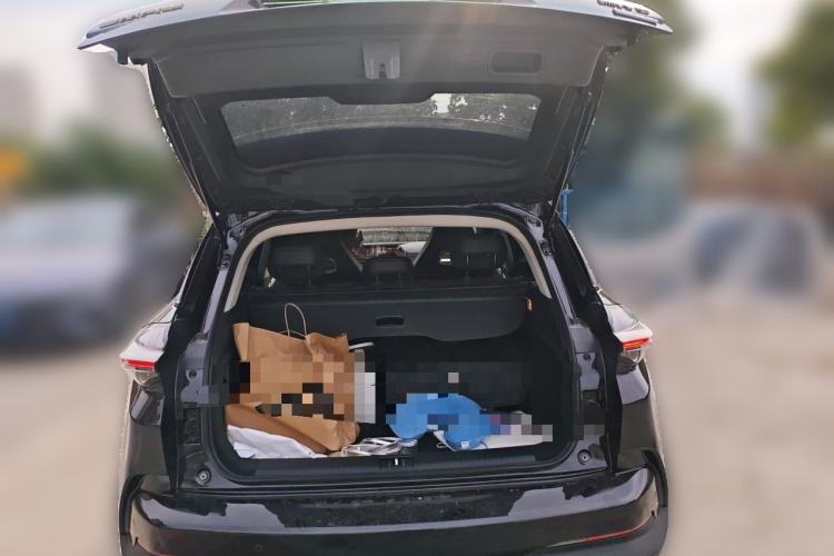 Used NETA U 2022 Pro 400 Comfort Edition Trunk