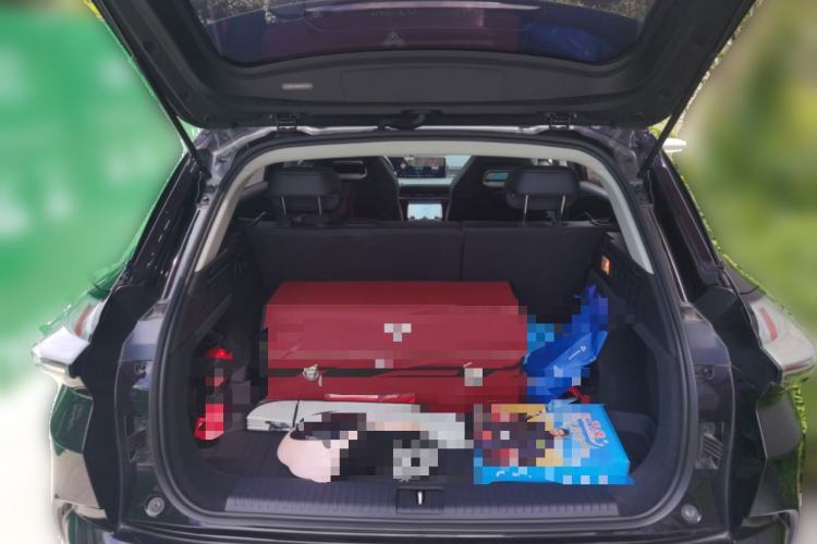 Used NETA U 2022 Zhi400 Pro Ternary Lithium Trunk