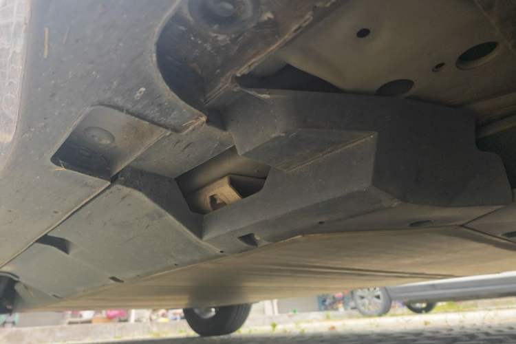 Used NETA U 2022 NETA U-Ⅱ 500 Lithium-Ion Chassis Front Right