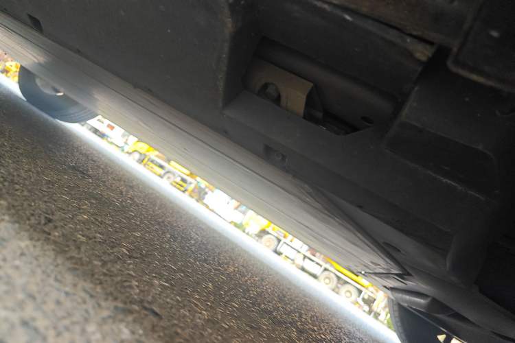 Used NETA U 2022 Neta U-Ⅱ 400 Lithium Iron Phosphate Chassis Front Right