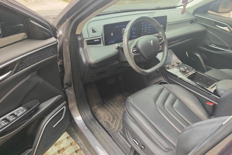 Used NETA U 2022 NETA U-Ⅱ 500 Lithium-Ion Driver Seat