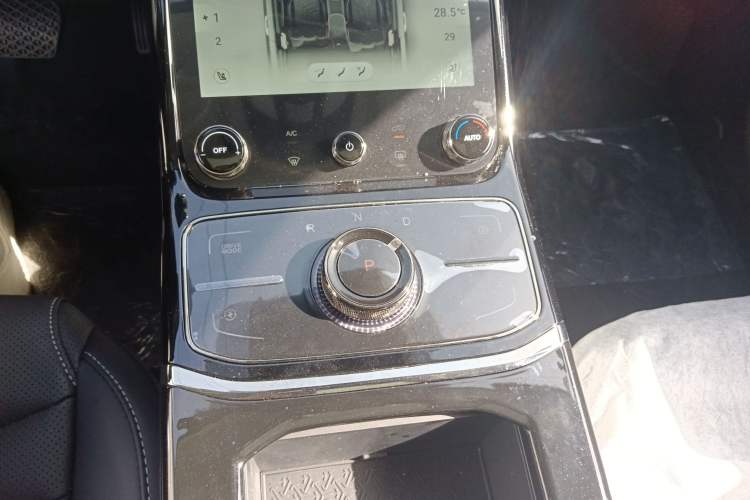 Used NETA U 2022 NETA U-Ⅱ 610 Ternary Lithium Gear Lever