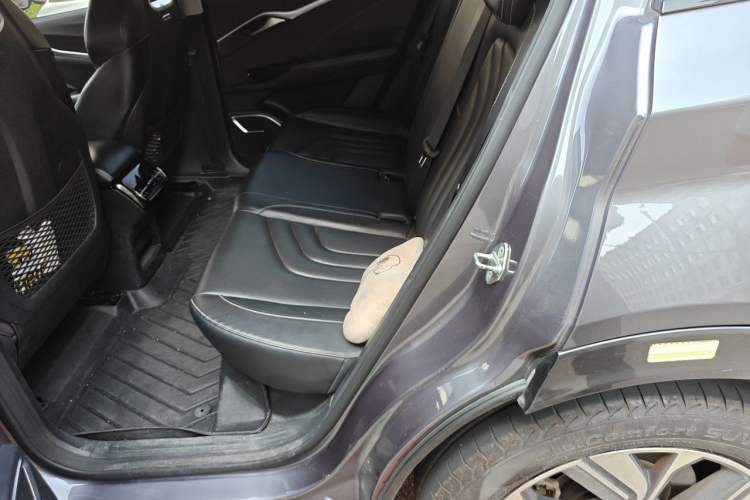 Used NETA U 2022 NETA U-Ⅱ 400 Lite Ternary Lithium Left Rear Seat