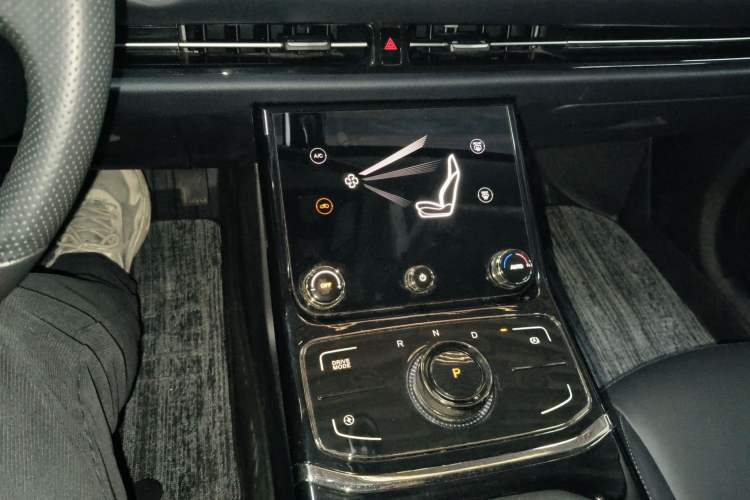 Used NETA U 2022 NETA U-Ⅱ 400 Industry Edition Audio And AC Panel