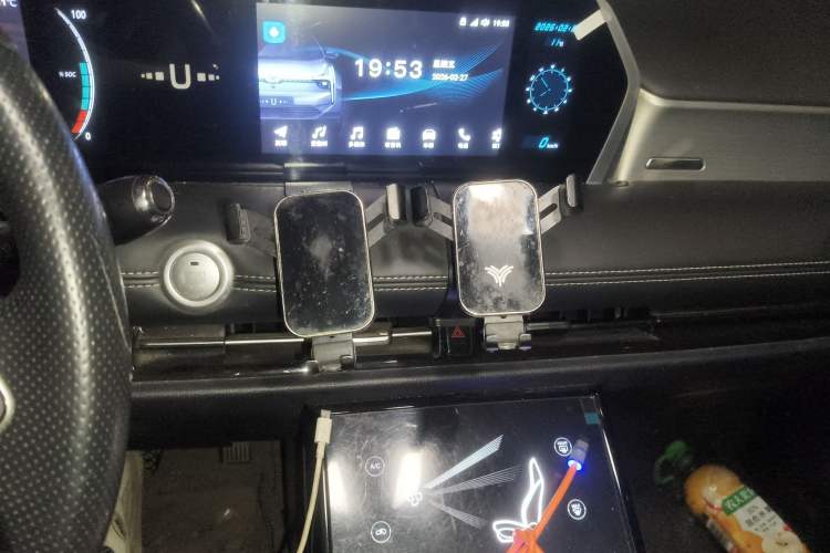 Used NETA U 2022 Pro 400 Comfort Edition Audio And AC Panel