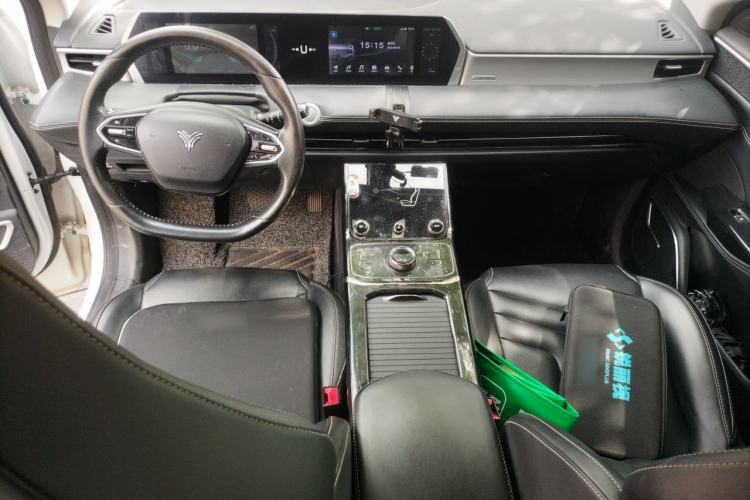 Used NETA U 2022 Pro 400 Comfortable Ride On-Demand Version L Center Console