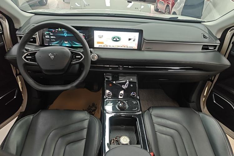 Used NETA U 2022 Pro 400 Comfort Edition Center Console
