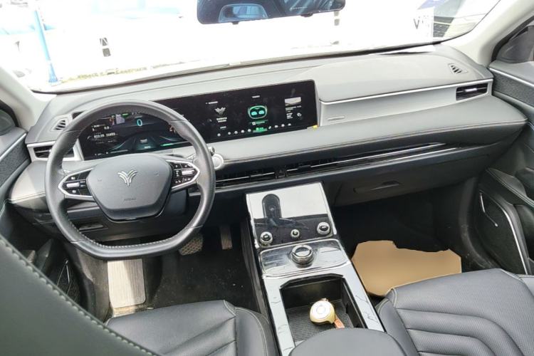 Used NETA U 2022 Zhi400 Pro Ternary Lithium Center Console