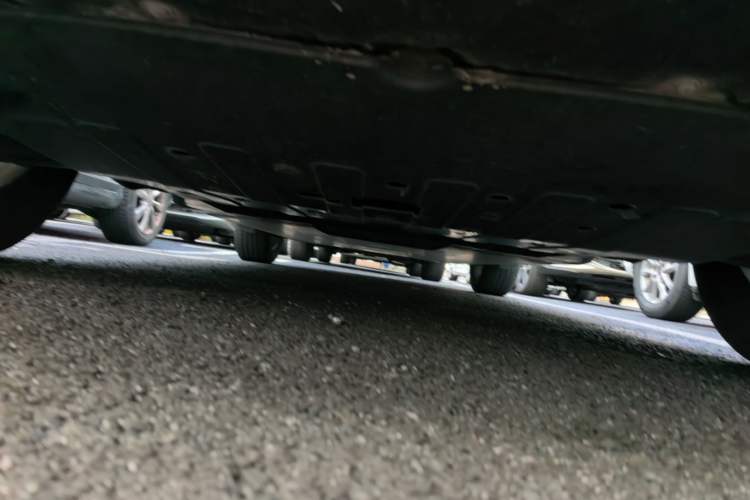 Used NETA U 2022 Zhi 400 Lithium Iron Phosphate Chassis Front