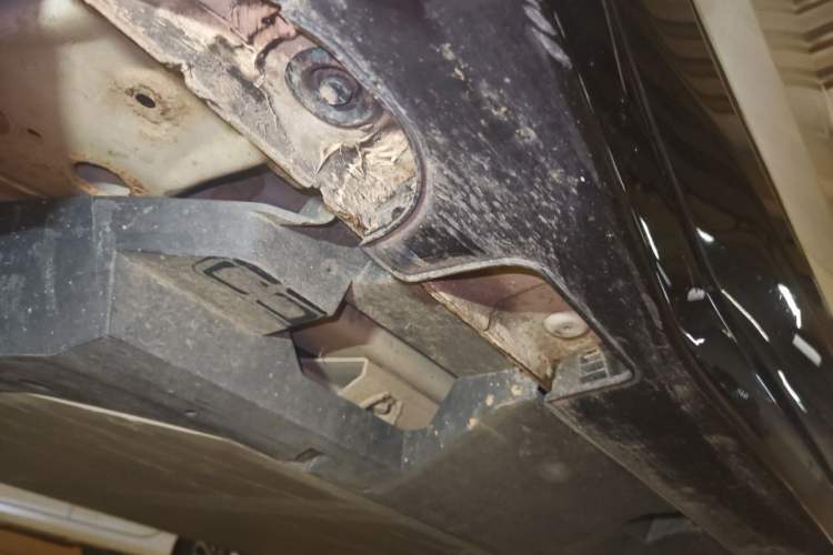 Used NETA U 2022 NETA U-Ⅱ 500 Lithium-Ion Chassis Front Left