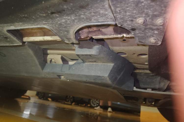 Used NETA U 2022 NETA U-Ⅱ 500 Lithium-Ion Chassis Front Right