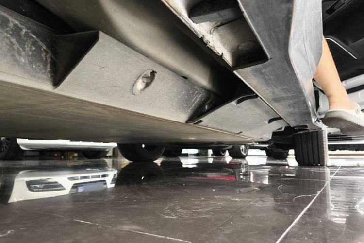 Used NETA U 2022 Zhi400 Pro Ternary Lithium Chassis Rear Right