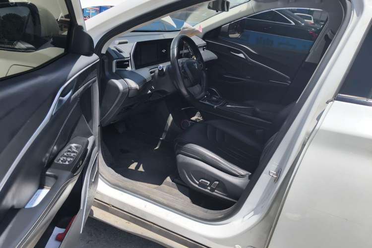 Used NETA U  Driver Seat