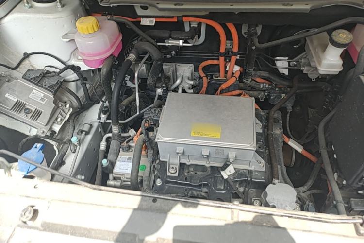Used NETA U 2022 Zhi400 Pro Ternary Lithium Engine Bay