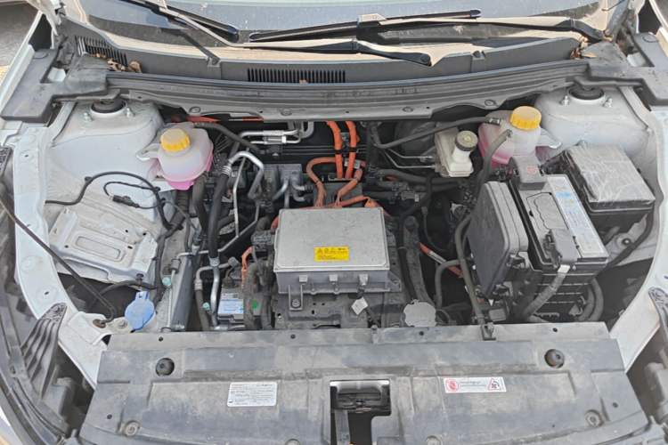 Used NETA U 2022 Zhi400 Pro Ternary Lithium Engine Bay