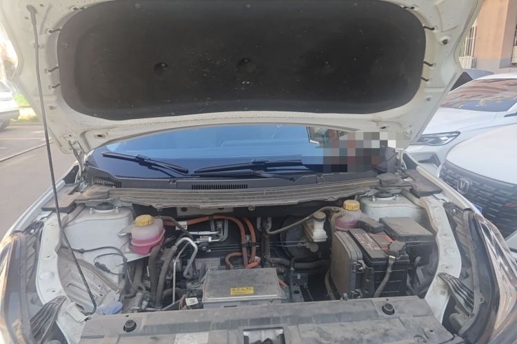 Used NETA U 2022 Revised Pro 400 Comfortable Ride Online Booking Version Lithium-NMC Engine Bay