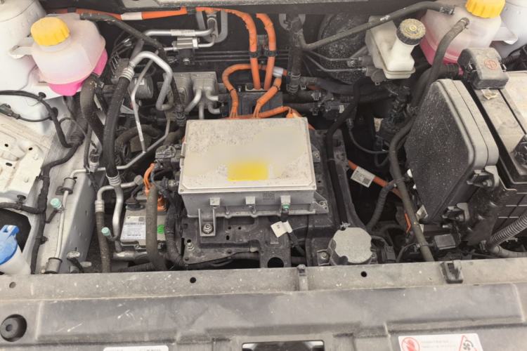 Used NETA U 2022 Zhi400 Pro Ternary Lithium Engine Bay