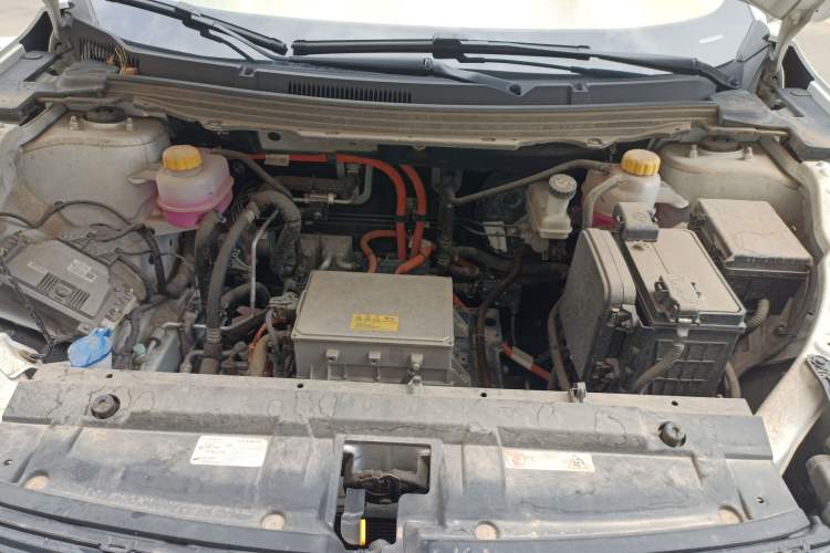 Used NETA U 2022 Zhi400 Pro Ternary Lithium Engine Bay