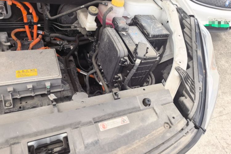Used NETA U 2022 Zhi400 Pro Ternary Lithium Engine Bay Left