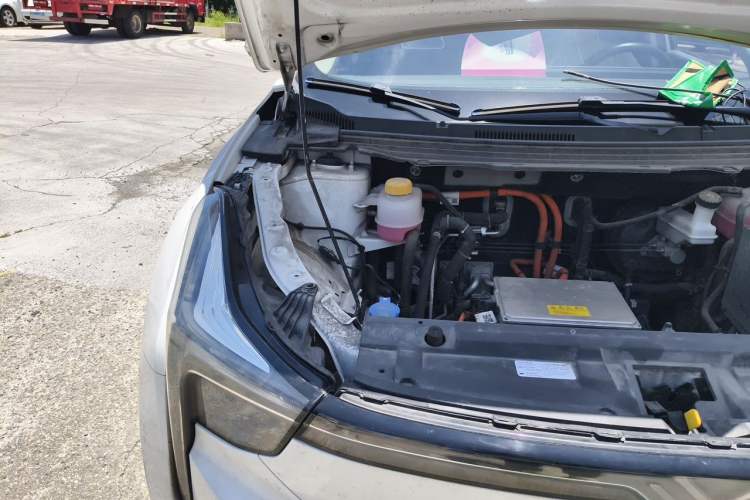 Used NETA U  Engine Bay Right