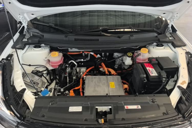 Used NETA U 2022 Updated Pro 400 Comfortable Ride for Online Booking Lithium Iron Phosphate Engine Bay