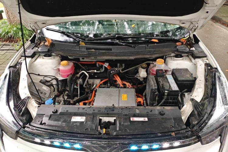 Used NETA U 2022 Neta U-Ⅱ 400 Lithium Iron Phosphate Engine Bay
