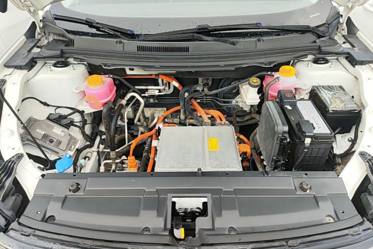 Used NETA U 2022 Zhi 400 Lithium Iron Phosphate Engine Bay