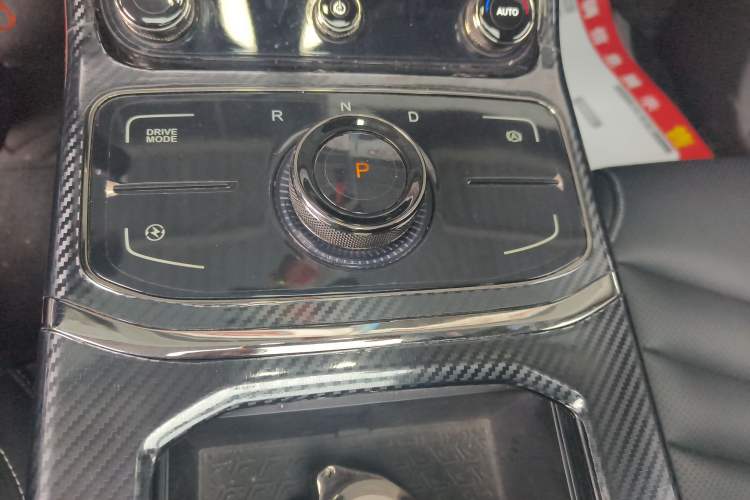 Used NETA U 2022 Zhi400 Pro Lithium Iron Phosphate Gear Lever