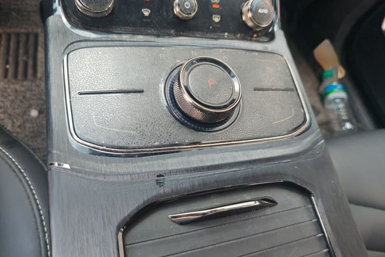 Used NETA U 2022 NETA U-Ⅱ 500 Lithium Iron Phosphate Gear Lever