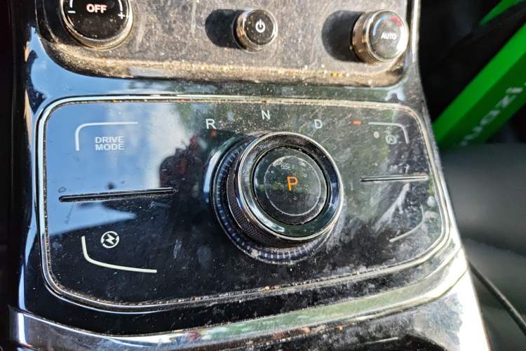 Used NETA U 2022 Pro 400 Comfort Edition Gear Lever
