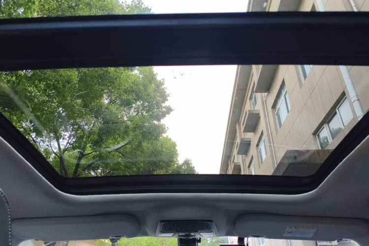 Used NETA U 2022 Zhi400 Pro Lithium Iron Phosphate Headliner