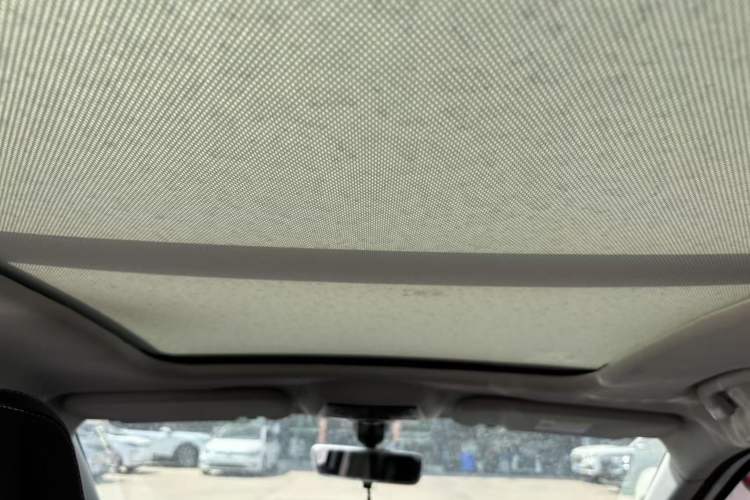 Used NETA U 2022 Zhi400 Pro Ternary Lithium Headliner