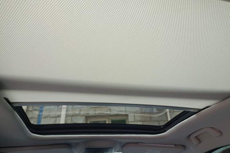 Used NETA U 2022 Zhi400 Pro Ternary Lithium Headliner