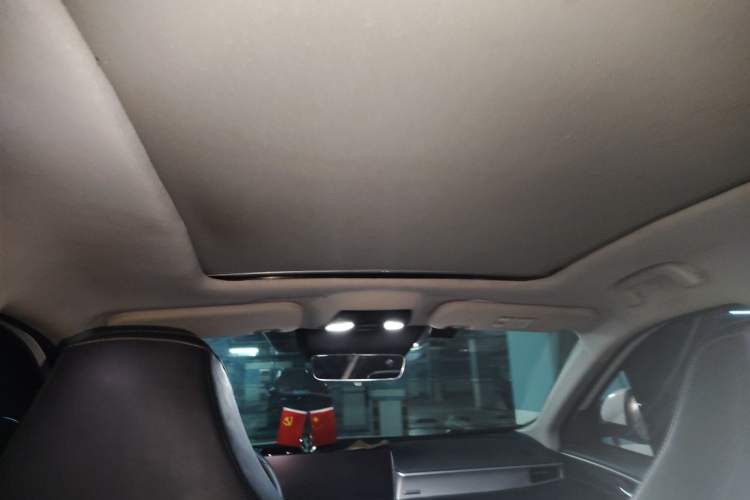 Used NETA U 2022 Chiiq 500 Lithium Iron Phosphate Headliner