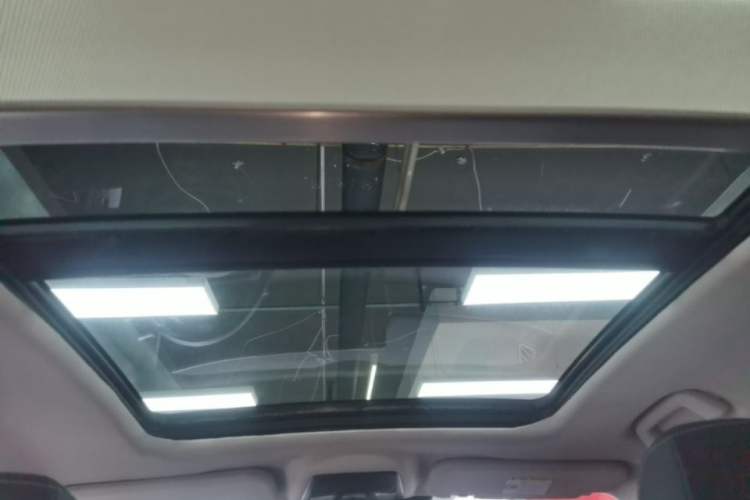 Used NETA U 2022 Chiiq 500 Lithium Iron Phosphate Headliner