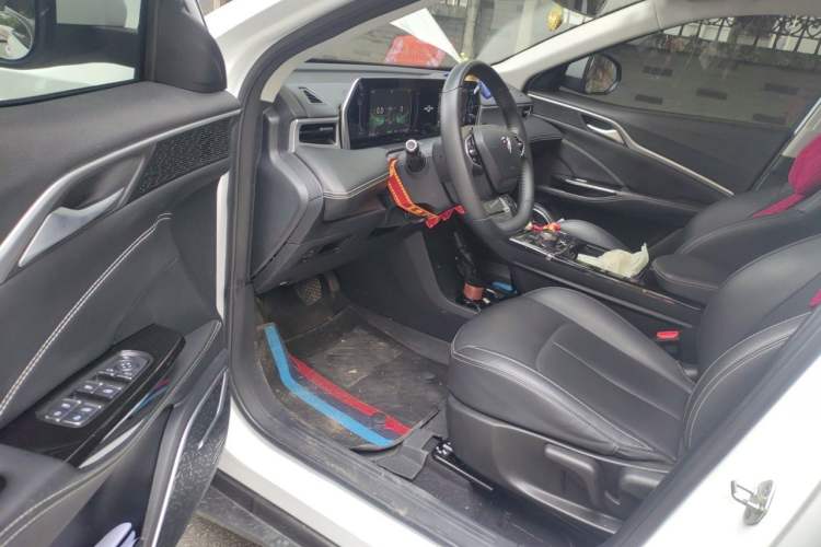 Used NETA U 2022 NETA U-Ⅱ 400 Industry Edition Interior 3
