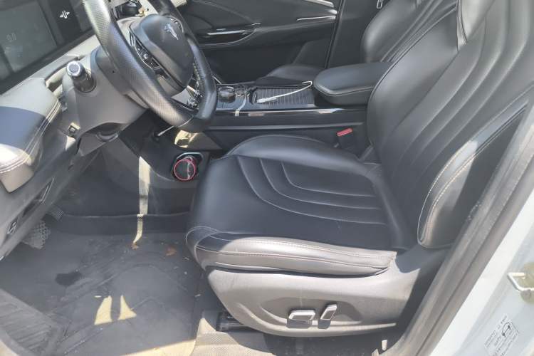 Used NETA U  Left Front Seat