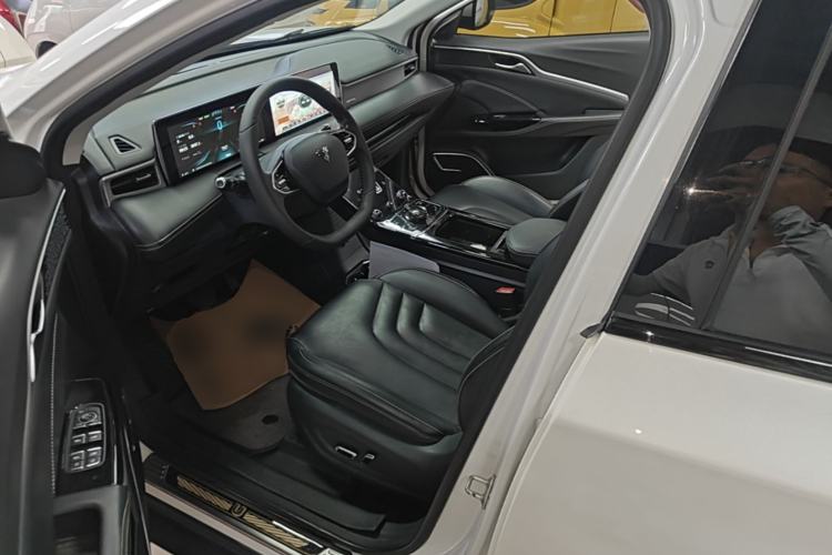 Used NETA U 2022 Pro 400 Comfort Edition Left Front Seat