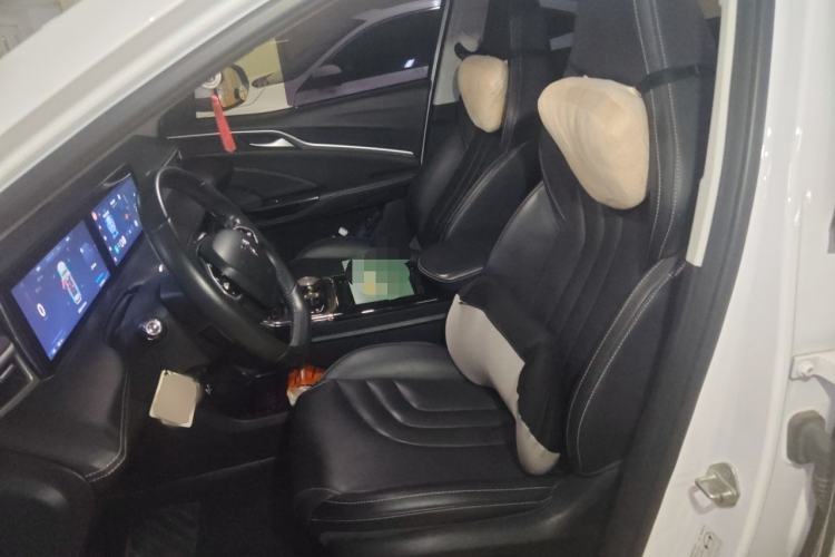 Used NETA U 2022 NETA U-Ⅱ 500 Lithium-Ion Left Front Seat