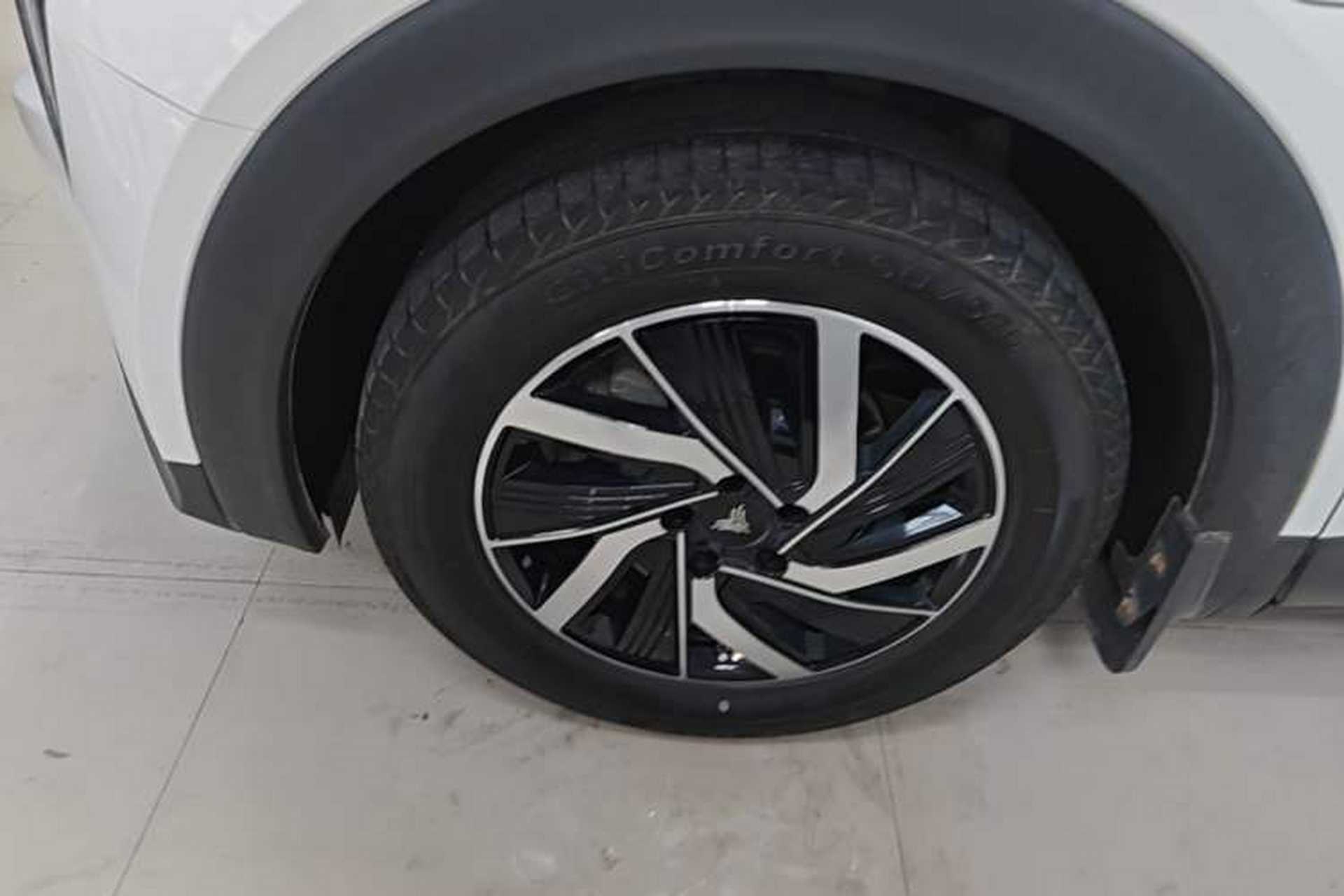 Used NETA U 2022 Pro 400 Comfort Edition Left Front Wheel Hub
