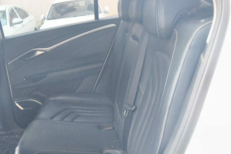 Used NETA U 2022 Pro 400 Comfort Edition Left Rear Seat