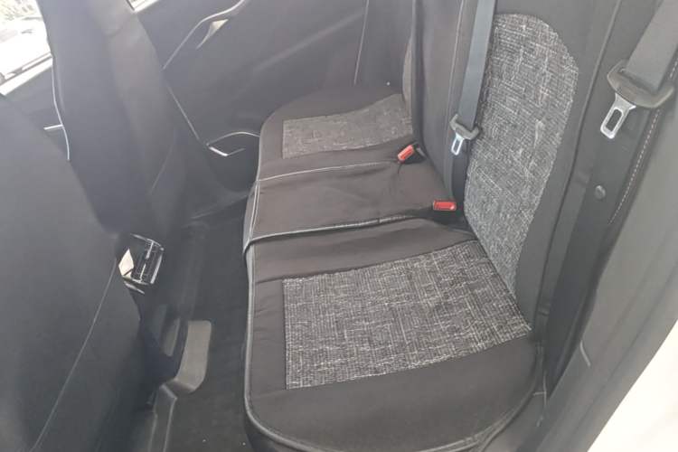 Used NETA U 2022 NETA U-Ⅱ 400 Lite Ternary Lithium Left Rear Seat