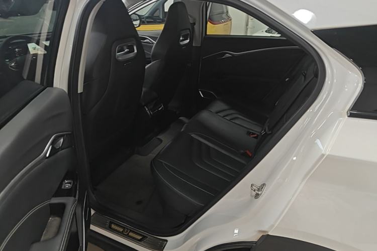 Used NETA U 2022 Pro 400 Comfort Edition Left Rear Seat