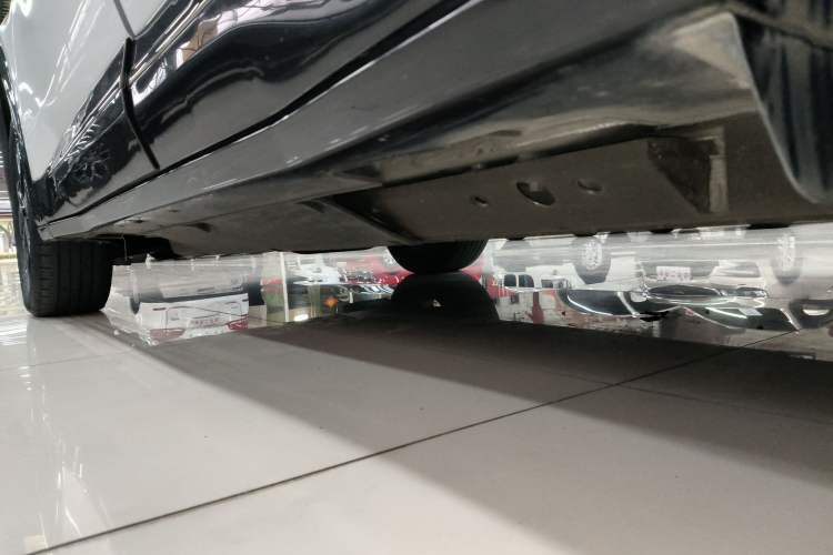 Used NETA U 2022 NETA U-Ⅱ 400 Industry Edition Left Side Sill