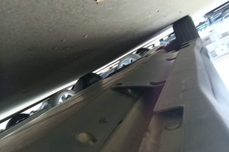 Used NETA U 2022 Pro 400 Comfort Edition Left Side Sill