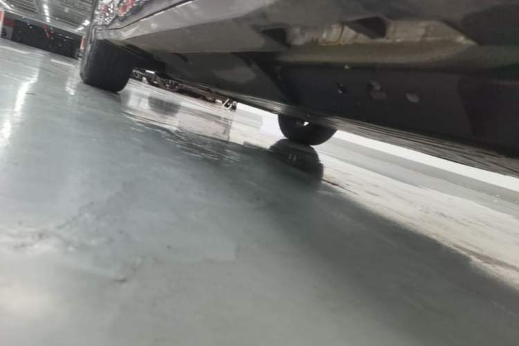 Used NETA U 2022 Chiiq 500 Lithium Iron Phosphate Left Side Sill