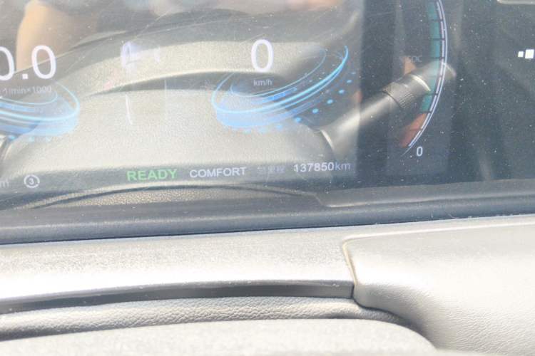 Used NETA U 2022 Pro 400 Comfort Edition Odometer Close Up