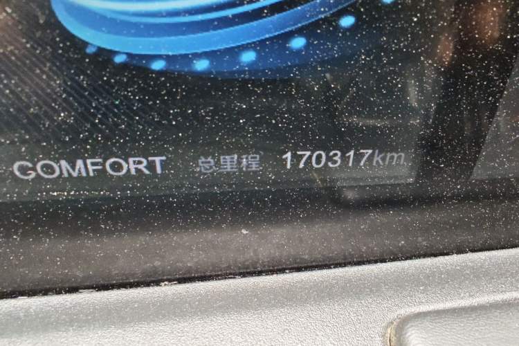 Used NETA U 2022 Pro 400 Comfort Edition Odometer Close Up