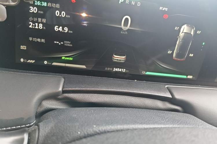 Used NETA U 2022 NETA U-Ⅱ 400 Lite Ternary Lithium Odometer Close Up