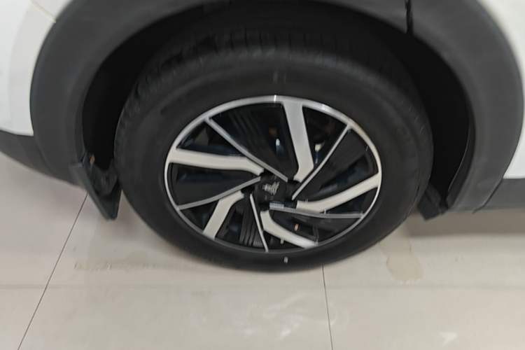 Used NETA U 2022 Pro 400 Comfort Edition Right Rear Wheel Hub
